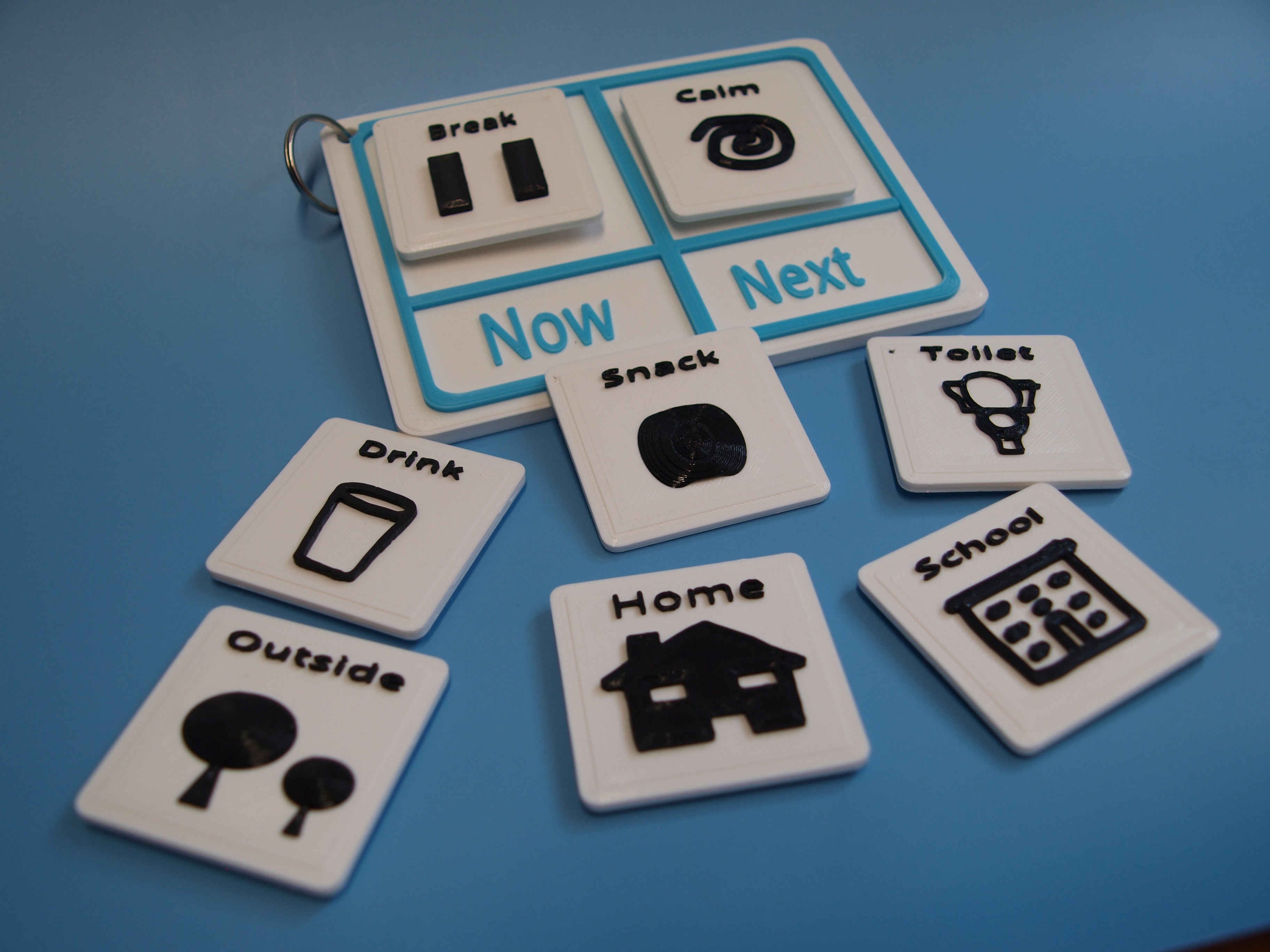Calmii® School Starter Pack – Now Next Board & 8 Tiles